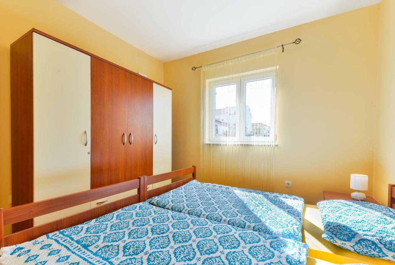 Apartments Dakovic Pakoštane Zewnętrze zdjęcie