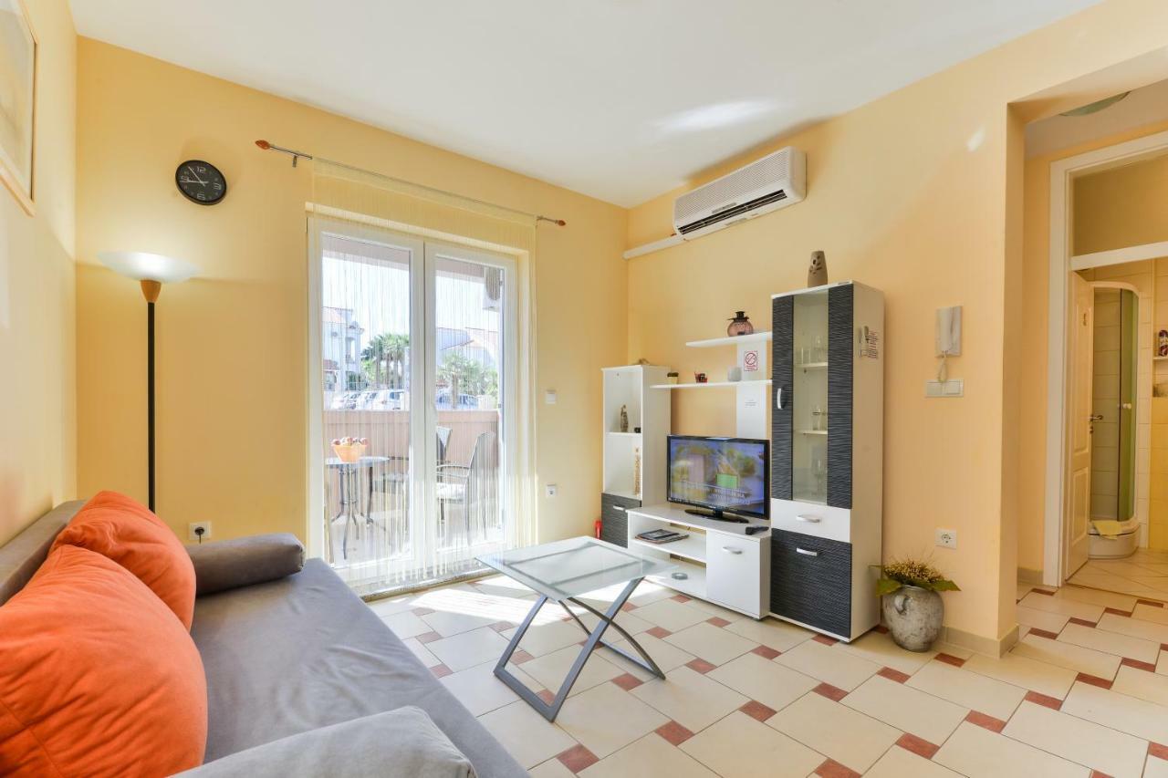 Apartments Dakovic Pakoštane Zewnętrze zdjęcie